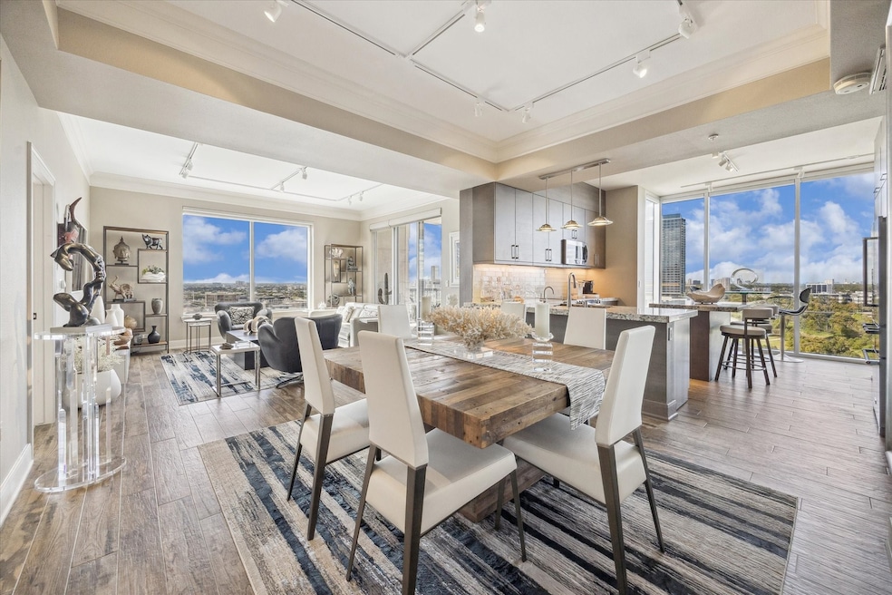 The Royalton at River Oaks unit 1701, Houston, TX 77019 - photo 1