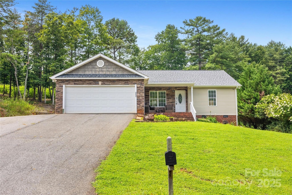 Sold $300,000 • Co-Listing Agent