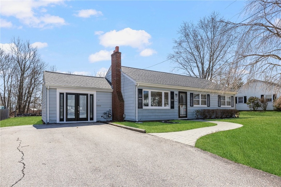 15 Northampton St, Warwick, RI 02888 - photo 1