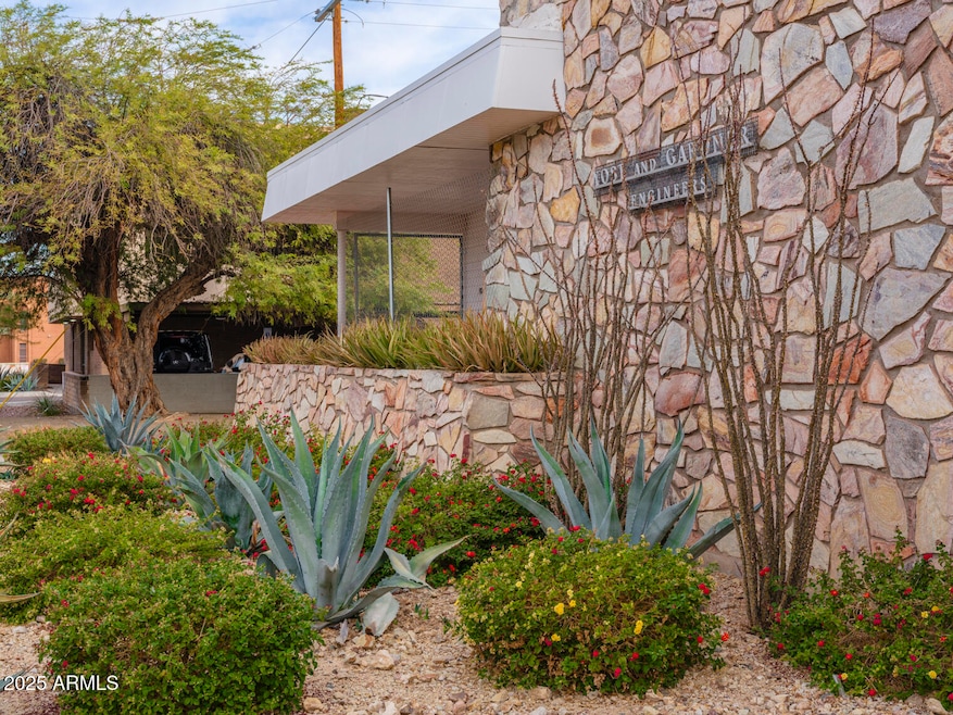 2619 N 3rd Street, Phx 85004