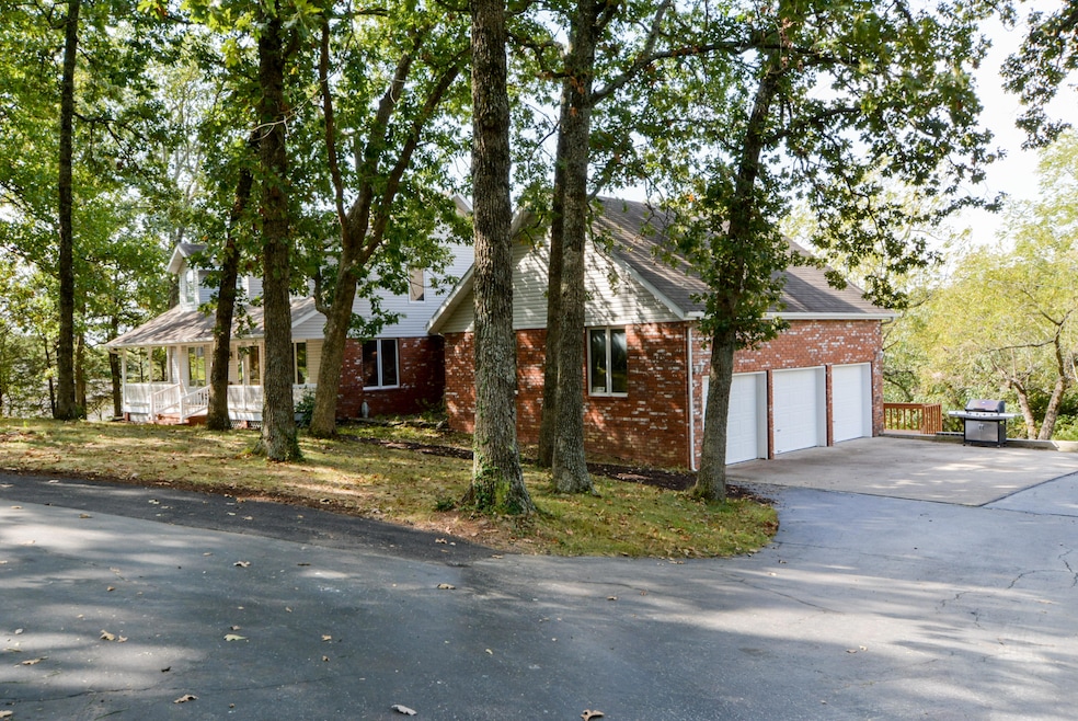 309 N Cheyenne Rd, Nixa, MO 65714 - photo 1