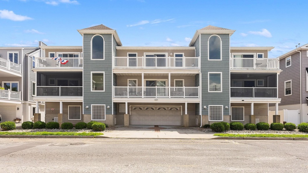 4207 Susquehanna Ave unit 201, Wildwood, NJ 08260 - photo 1