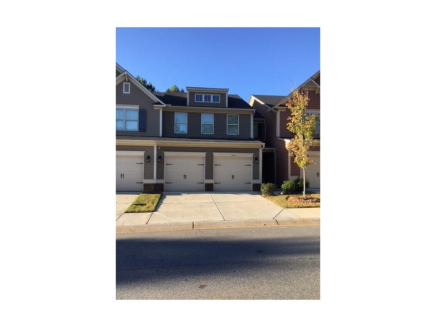 Gorgeous 3/2.5 Town Home has all the bells & whist