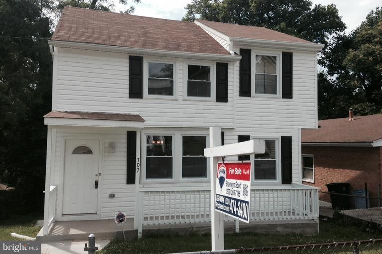 707 Opus Ave, Capitol Heights, MD 20743 - photo 1