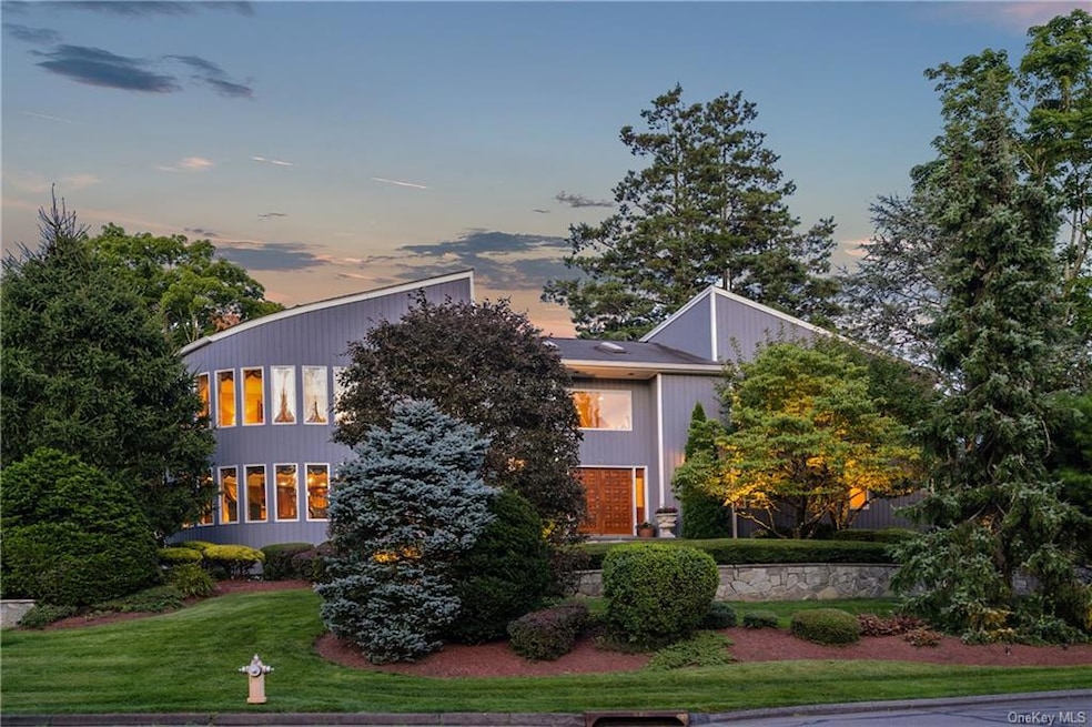 15 Deer Run, Rye Brook, NY 10573 - photo 1