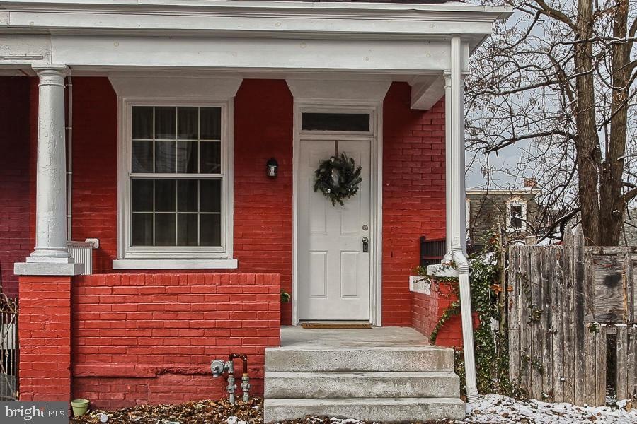 23 W Strawberry St, Lancaster, PA 17603 - photo 1