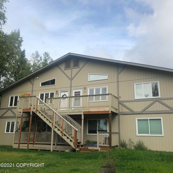 Great Upper Condo