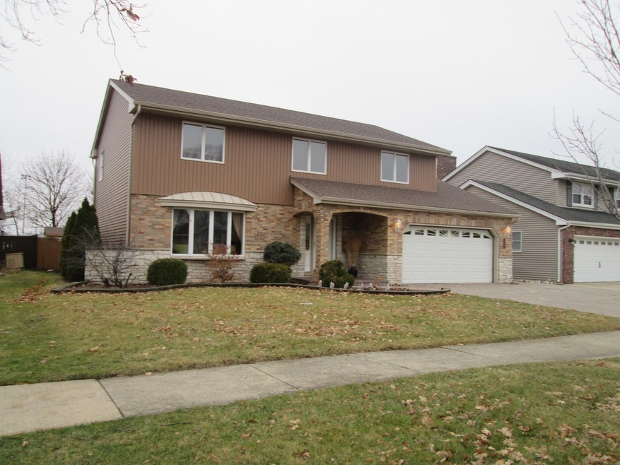 506 N Walnut St, Elmhurst, IL 60126 - photo 1