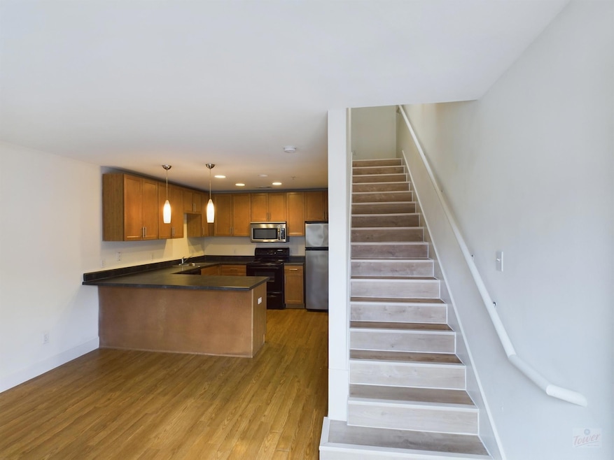 711 W 32nd St unit 143, Austin, TX 78705 - photo 1