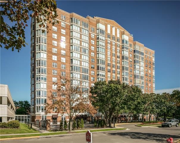 250 E Harbortown Dr Detroit MI-print-029-26-Untitl