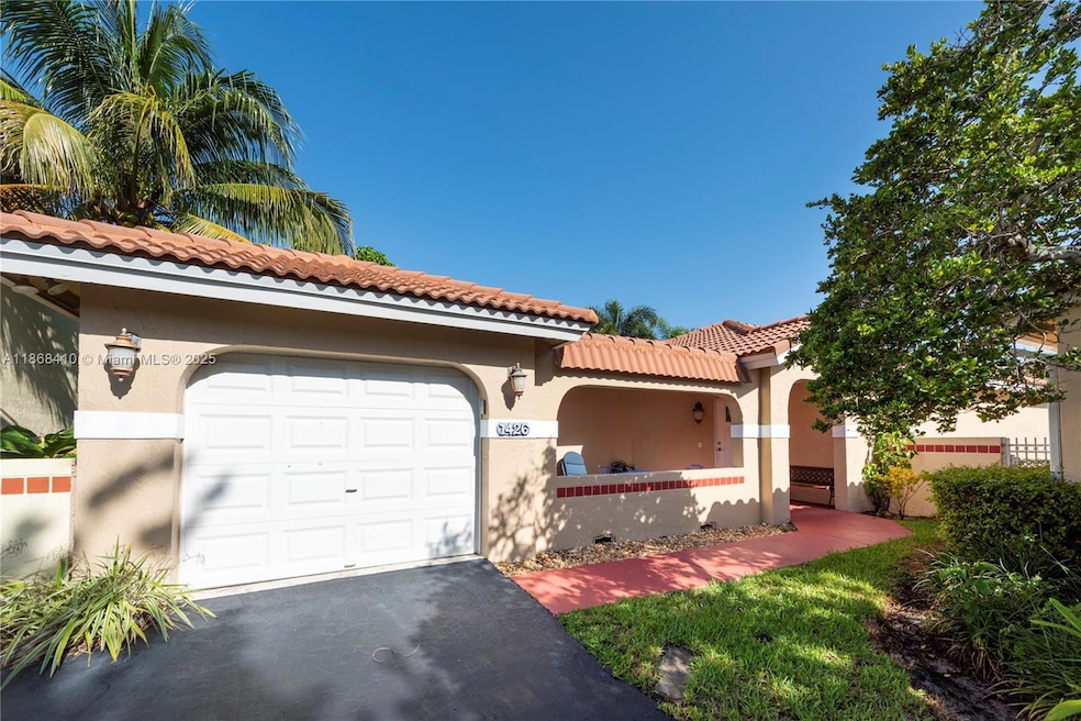 1426 Seagrape Cir, Weston, FL 33326 - photo 1