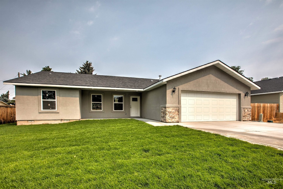 971 Americana Cir, Twin Falls, ID 83301 - photo 1