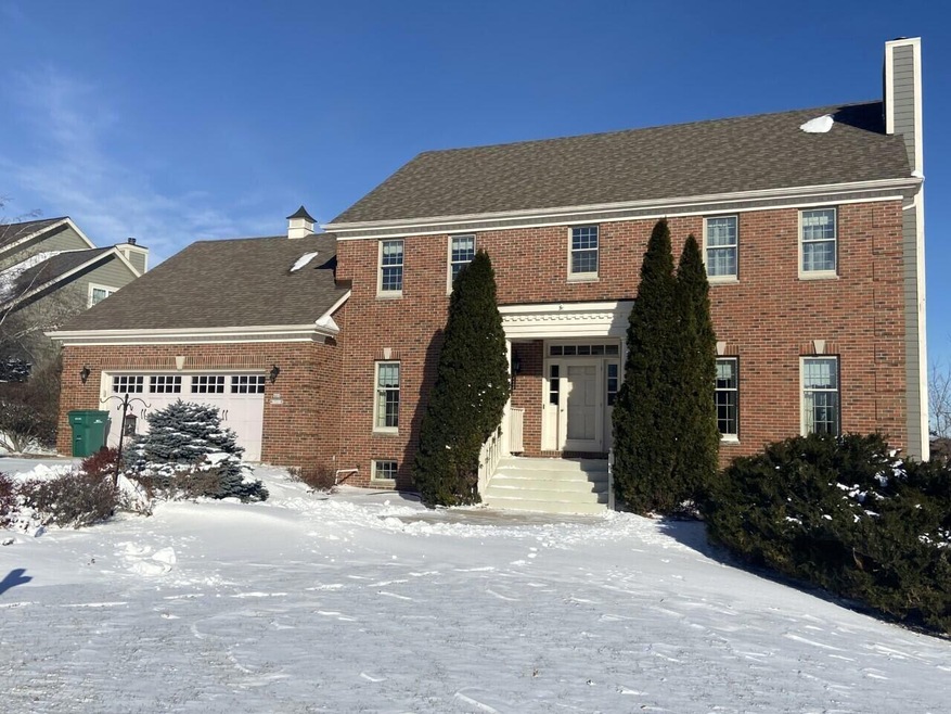 N65W13210 W View Dr, Menomonee Falls, WI 53051 - photo 1