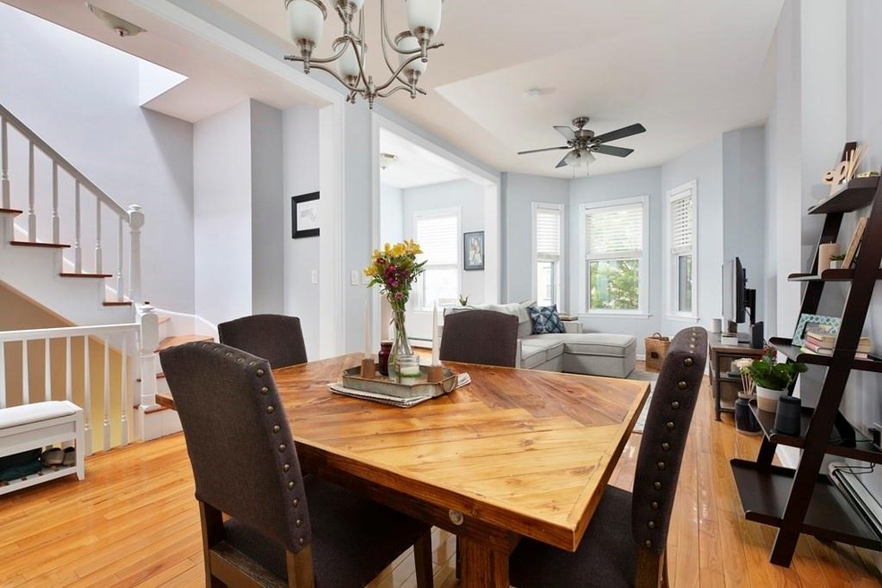 685 E 8th St unit PH, Boston, MA 02127 - photo 1