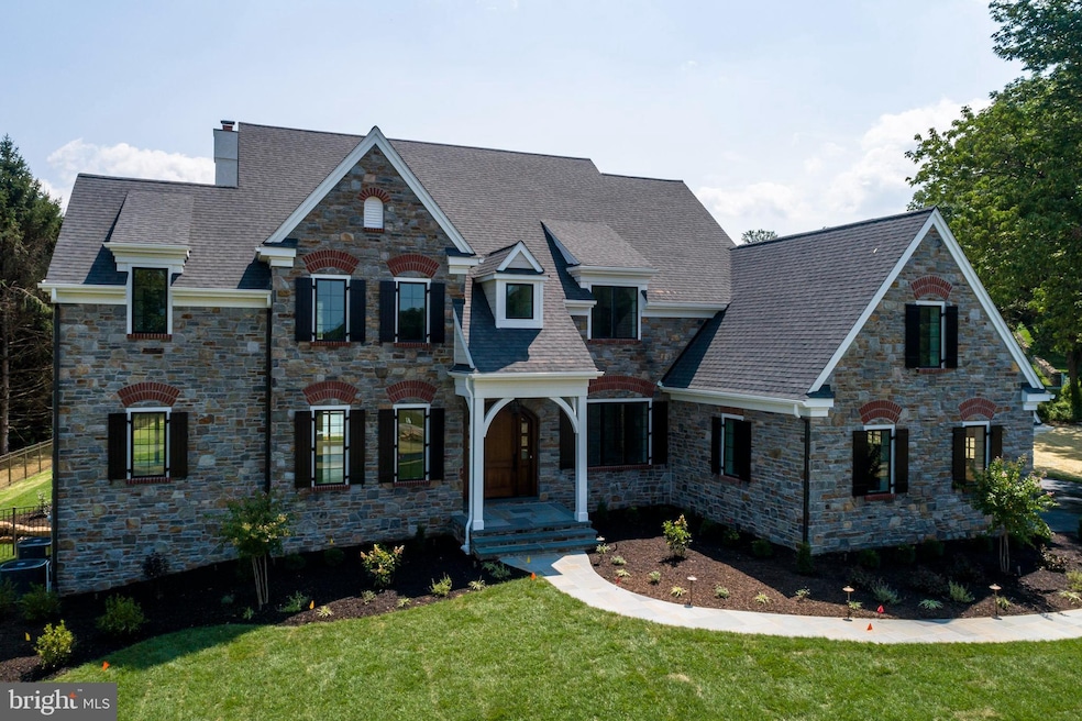 10 New Whitehorse Way, Malvern, PA 19355 - photo 1