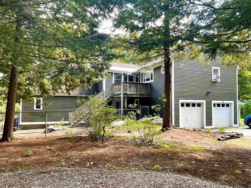 41 Robert Rogers Rd, Dunbarton, NH 03046 - photo 1