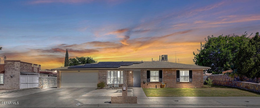 10679 Janway Dr, El Paso, TX 79935 - photo 1