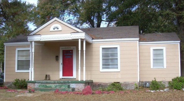 1406WoodlawnSt