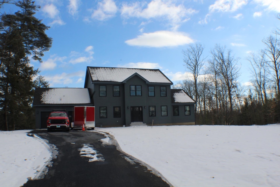 28 Tyler Ave, Epsom, NH 03234 - photo 1