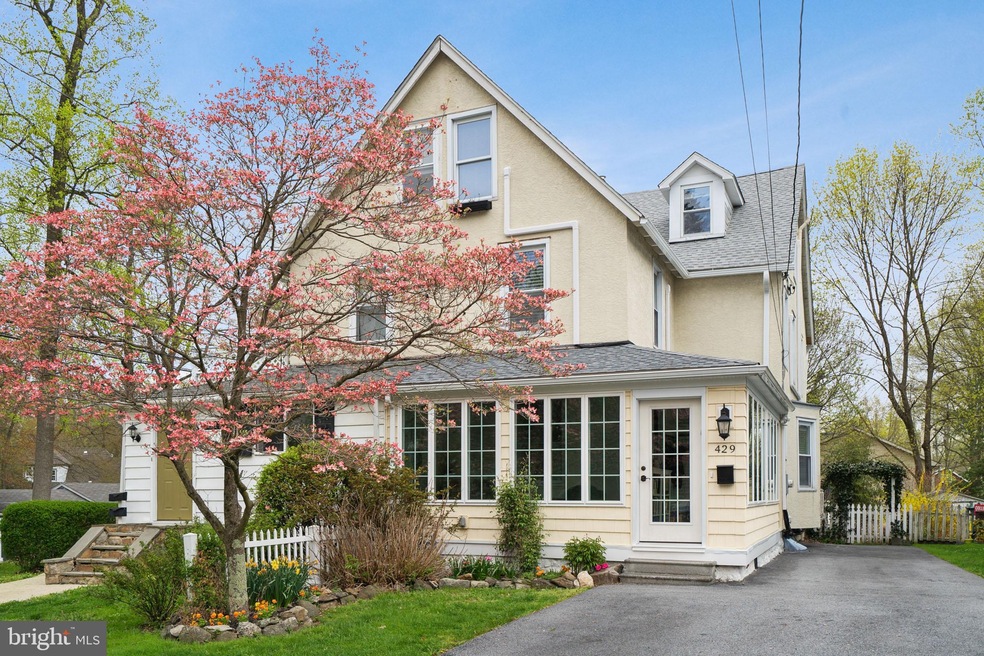 429 W Beechtree Ln, Wayne, PA 19087 - photo 1