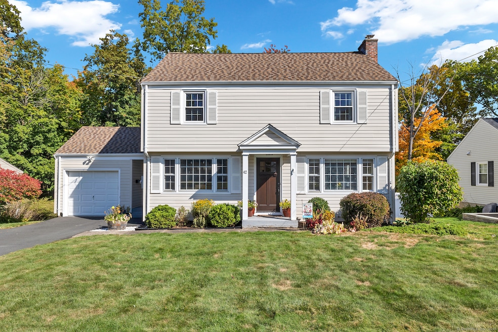 42 Overbrook Rd, West Hartford, CT 06107 - photo 1