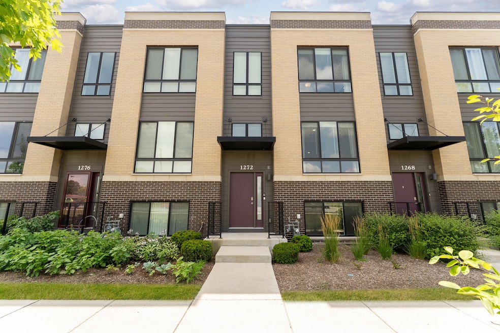 1272 Quadrant Ln, Schaumburg, IL 60173 - photo 1