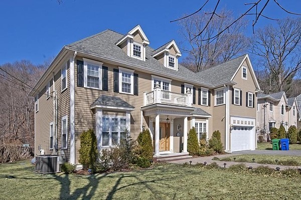 455 Waban Ave unit 455, Waban, MA 02468 - photo 1