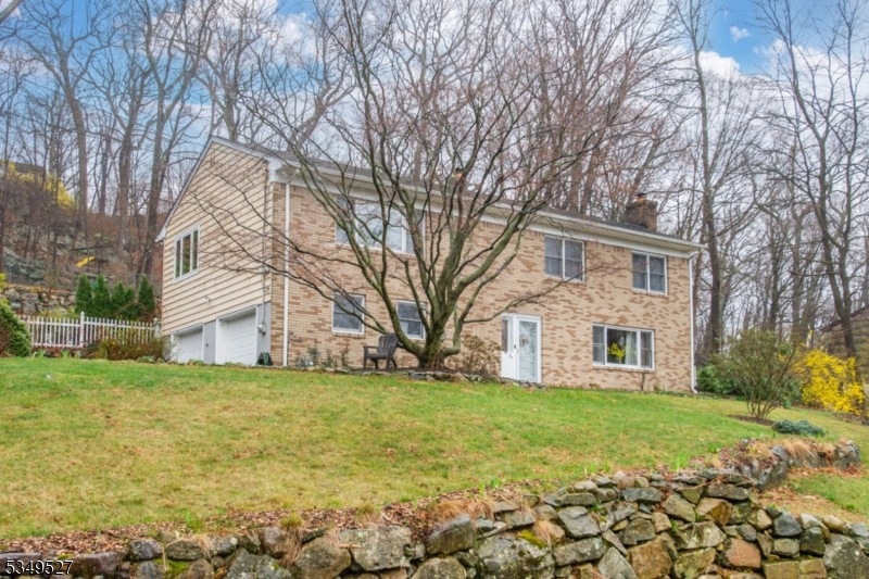 Sold $705,000