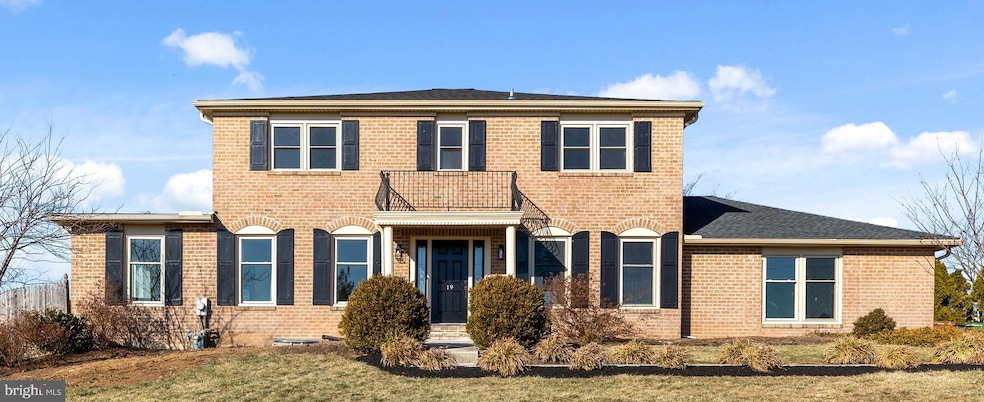 19 Russell Place, Ambler, PA 19002 - photo 1