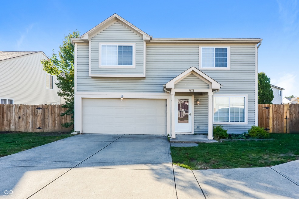 6672 Dunsdin Dr, Plainfield, IN 46168 - photo 1