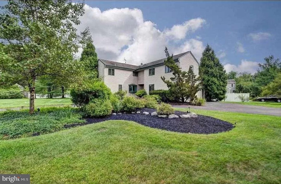 15 Arnold Dr, Princeton Junction, NJ 08550 - photo 1