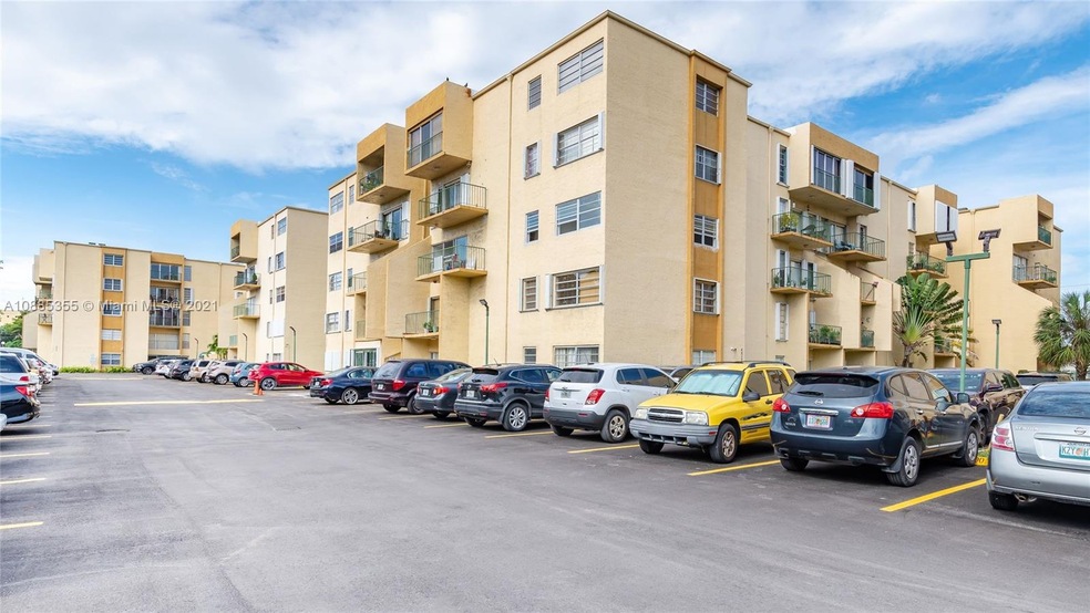 4490 W 19th Ct unit 513, Hialeah, FL 33012 - photo 1