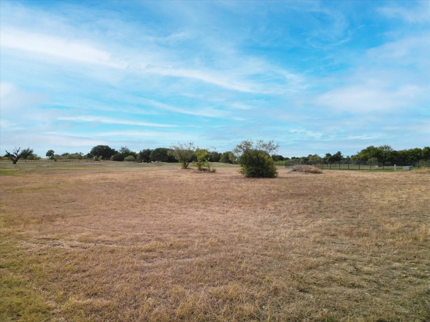 Front Facing the lot