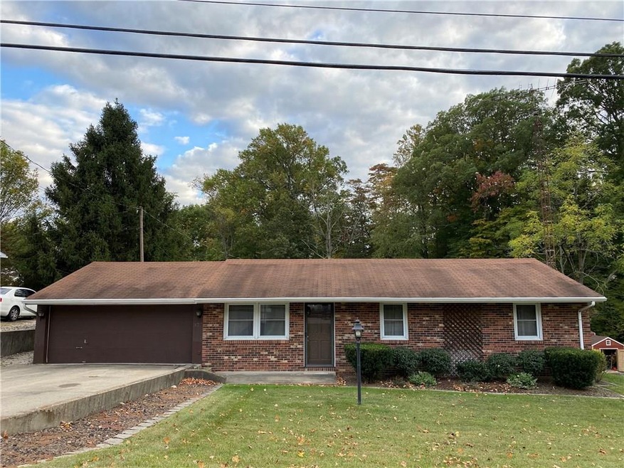 937 Columbus Ave, Batesville, IN 47006 - photo 1