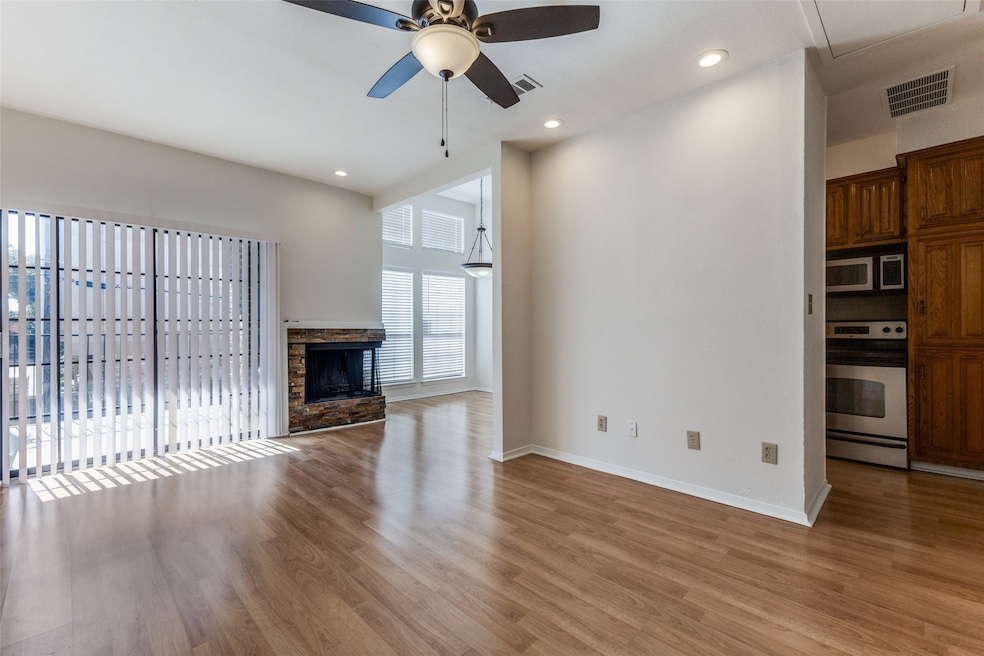 3909 Rawlins St unit 108, Dallas, TX 75219 - photo 1