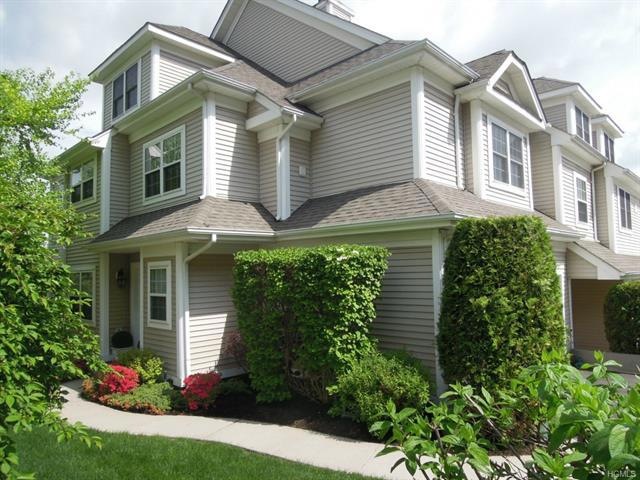 57 Crystal Hill Dr unit 87, Pomona, NY 10970 - photo 1