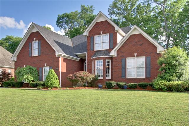 Welcome to 226 Savannah Ridge Road, a beautifully landscaped home.