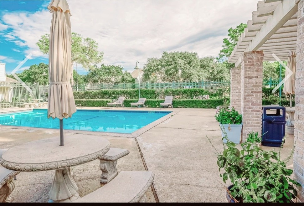 13030 Leader St unit 942, Houston, TX 77072 - photo 1