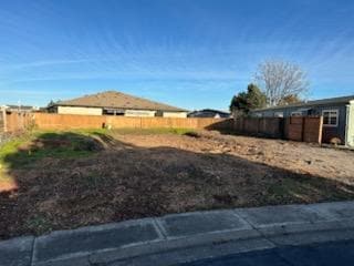 555 Freeman Rd unit 105, Central Point, OR 97502 - photo 1