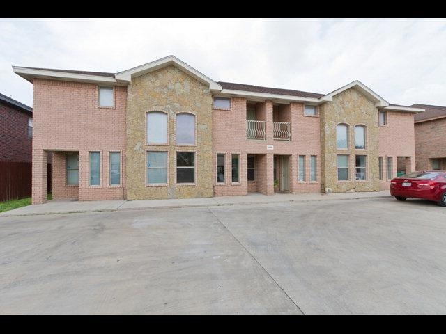 1404 W Fig Ave unit 2, Pharr, TX 78577 - photo 1