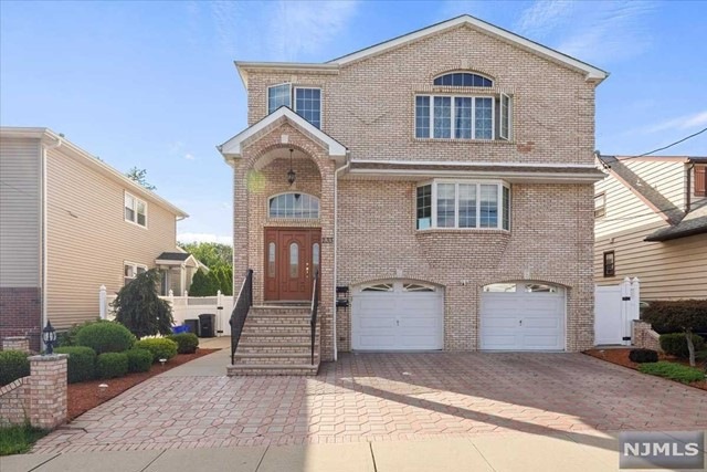 233 Van Buren St, Lyndhurst, NJ 07071 - photo 1