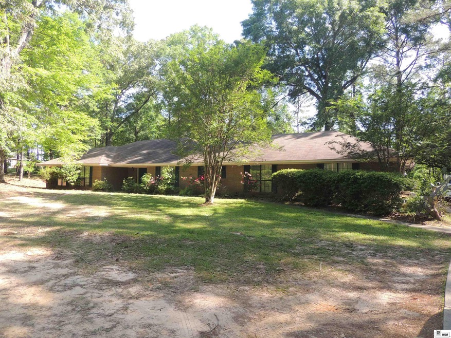 654 Slocum Rd, Calhoun, LA 71225 - photo 1