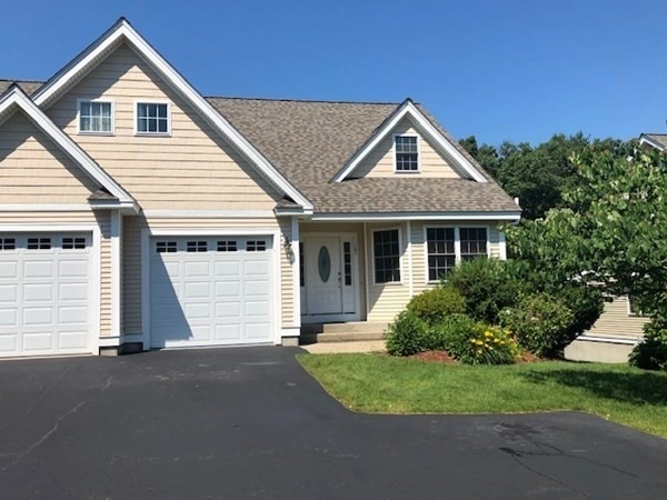 123 Carrington Ln unit 123, Uxbridge, MA 01569 - photo 1