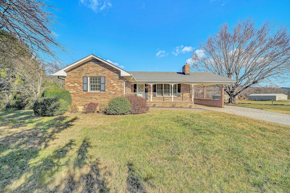 3469 Bradshaw Rd, Salem, VA 24153 - photo 1