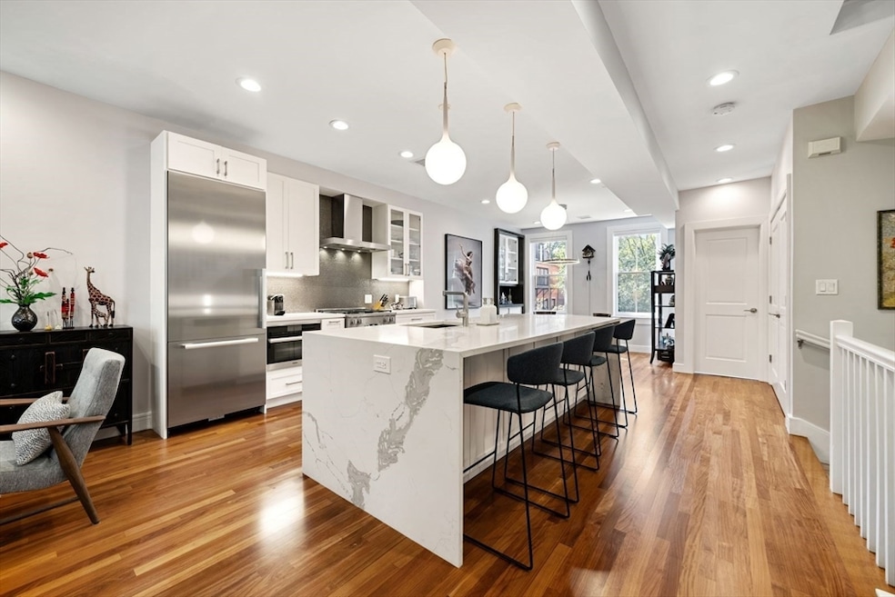 Pending $2,150,000 • Co-Listing Agent