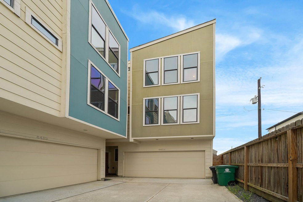 4415 Schuler St unit A, Houston, TX 77007 - photo 1