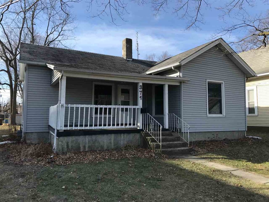 371 W 15th St, Auburn, IN 46706 - photo 1