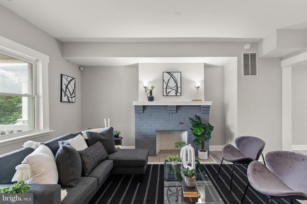 644 N Augusta Ave, Baltimore, MD 21229 - photo 1