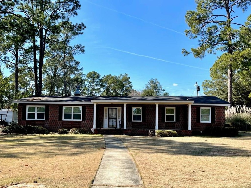 2103 Robinhood Rd, Albany, GA 31707 - photo 1