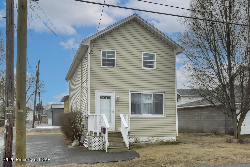 213 Cedar St, Exeter, PA 18643 - photo 1